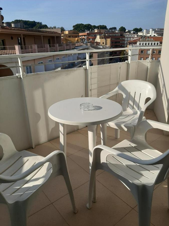 Apartments Lloret Sun โยเรตเดมาร์ ภายนอก รูปภาพ