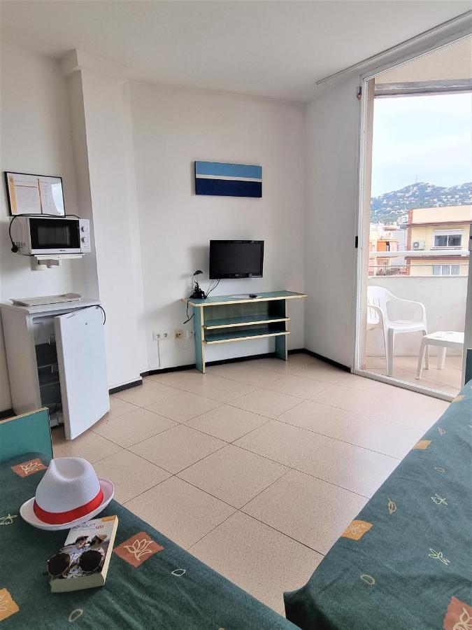 Apartments Lloret Sun โยเรตเดมาร์ ภายนอก รูปภาพ